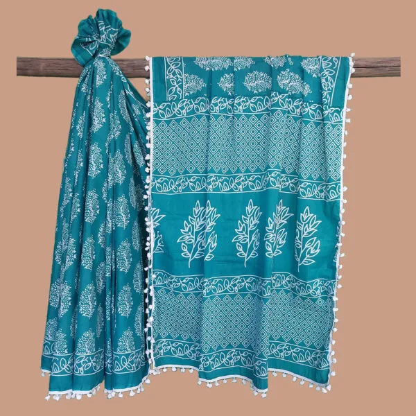 Printed Pure Cotton Saree With PomPom Lace - Image 3